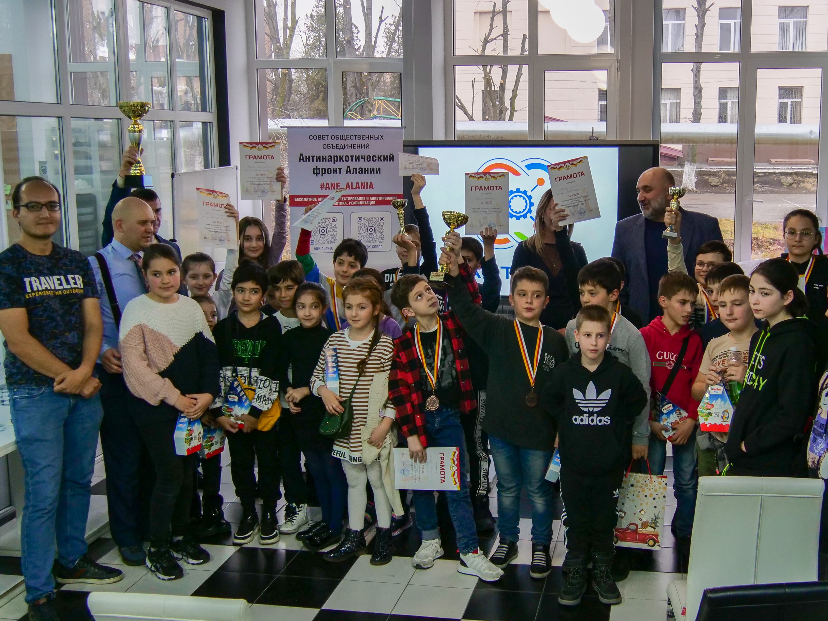 Командный Шахматный турнир по рапиду юношеской лиги в "Кванториуме"